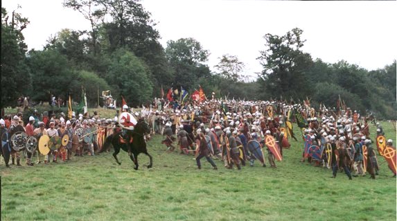 Re-enactors of the Regia Anglorum in battle